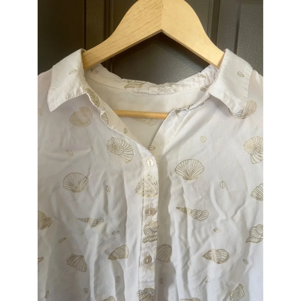 Jane + Delancey Womens XL White Gold Seashell Print Short Sleeve Button Shirt - Picture 4 of 8